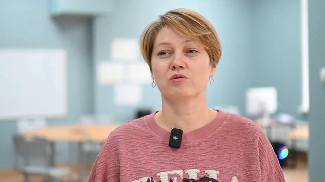 Кто ведет историю в Астрее? смотреть онлайн