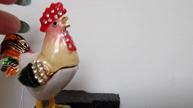 #COLLECTION #Roosters, Owl, Leopard, Clock, Vintage Telephones and MORE! смотреть онлайн