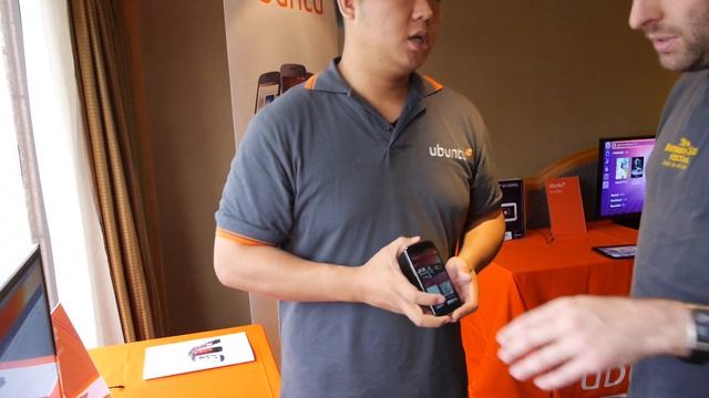Ubuntu on phone, tablets, latest demos смотреть онлайн