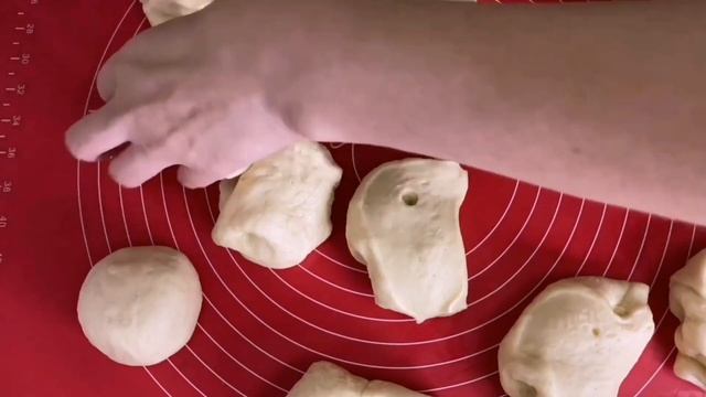 ФАНТАСТИЧЕСКИЕ БУЛОЧКИ С НАЧИНКОЙ, КОТОРАЯ НИКУДА НЕ УБЕЖИТ/ Пышные, ароматные и красивые смотреть онлайн