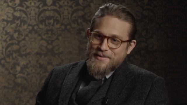 Charlie Hunnam: THE GENTLEMEN смотреть онлайн