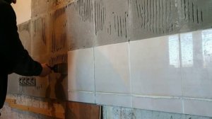 Как снять кафельную плитку не повредив её