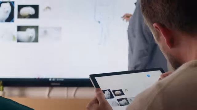 Microsoft Whiteboard - виртуальная доска для совместной работы смотреть онлайн