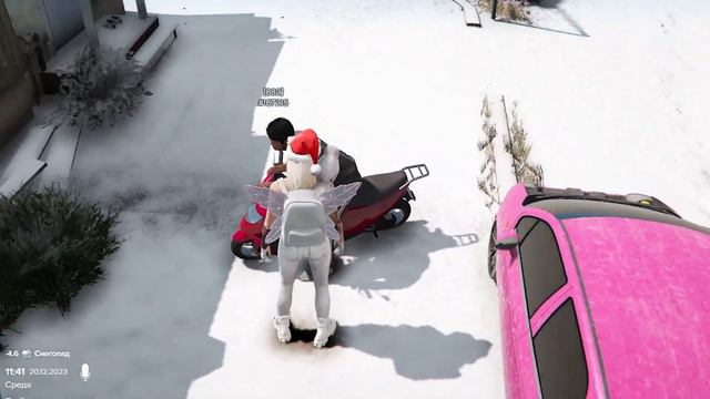 #2 ДАРЮ ПОДАРКИ и ТАЙНЫЙ САНТА + ОТКРЫВАЮ КЕЙСЫ В GTA 5 RP | MAJESTIC RP смотреть онлайн