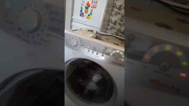 Стиральная машина hotpoint ariston aqxl 105 csl. Включаеш в ... смотреть онлайн