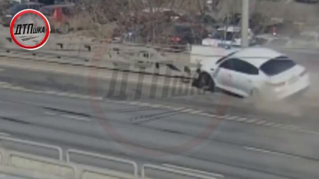 Слева напрвво смотреть онлайн