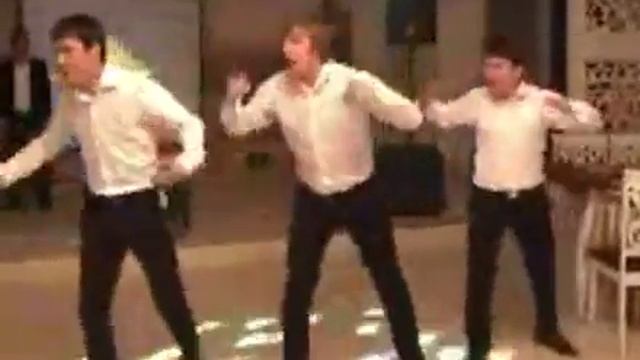Большие люди Танцы смотреть онлайн