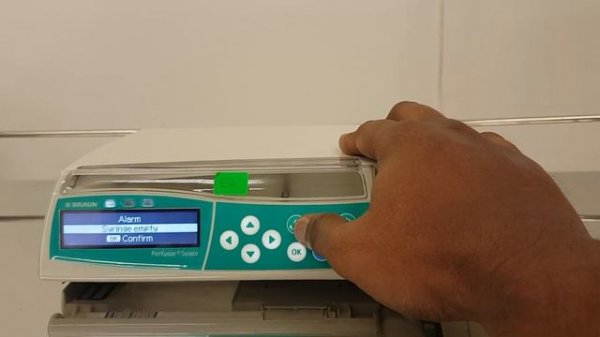 B BRAUN Perfusor running in TCI mode