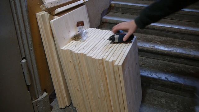 Стеллаж для книг изготовление из мебельного щита , сверление отверстий под конфирмат. смотреть онлайн