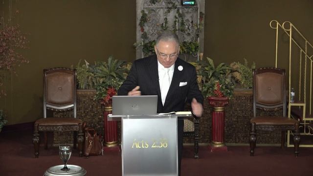 The Empty Tomb - Love's Answer To Death: Matthew 28:1-8 смотреть онлайн