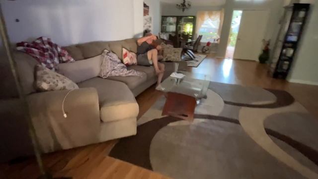 Все это уходит в хорошие руки! смотреть онлайн