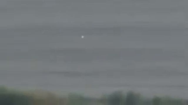 Таинственные НЛО летают над полями в Уилтшире смотреть онлайн