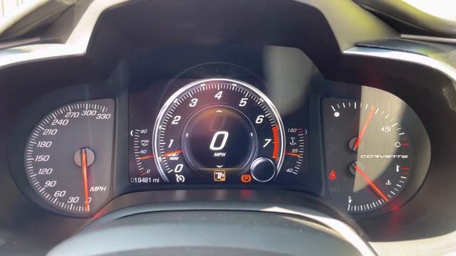 2015 ?? Corvette C7 Z51 Stingray 6.2i V8 7-Speed Manual White / Black leather/suede 19,500 miles смотреть онлайн