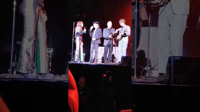 Girl Dreams - Beck and Jenny Lewis смотреть онлайн