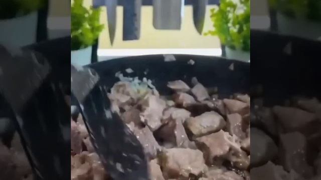 НАСТОЯЩИЙ СОВЕТСКИЙ ГУЛЯШ  ГОТОВИМ СОЧНЫЙ И ВКУСНЫЙ ГУЛЯШ