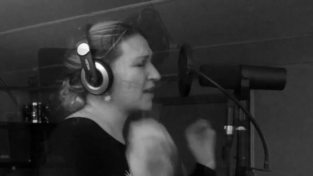 Billie Eilish. Bellyache. (cover by Victoria Lis) смотреть онлайн