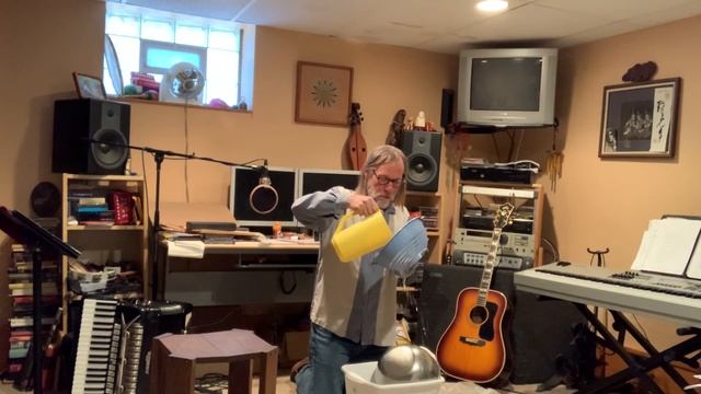 Learn how to create Foley art смотреть онлайн