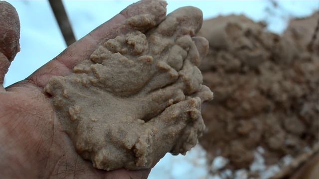 Скважина на песок в декабре. смотреть онлайн