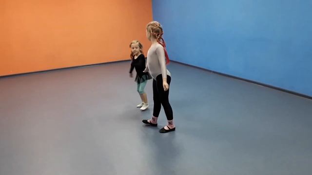 Первые шаги в хореографии Студия танца "Класс" смотреть онлайн