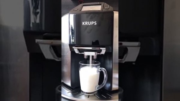 Krups Кофемашина EA907D31 Quattro Force Barista