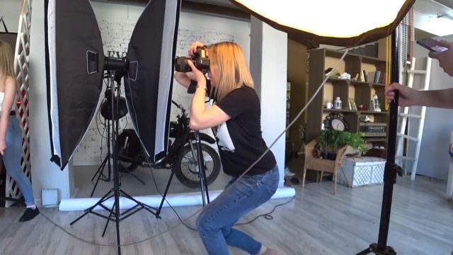 Фотосессия в студии "Фото Цвет" Горно-Алтайск. "CVET" смотреть онлайн