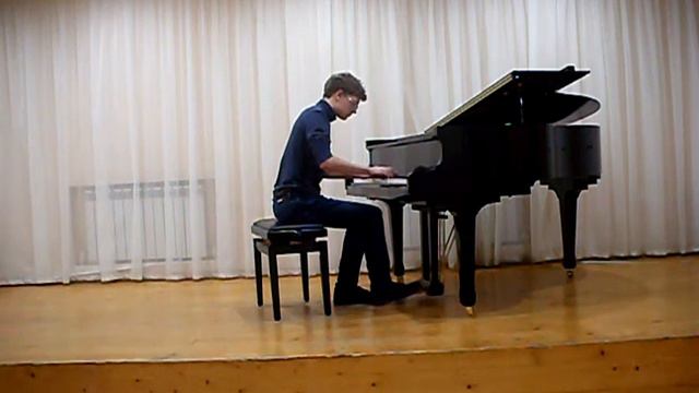 Вадим Шабров, И.С. Бах Трехголосная фуга C-dur, BWV 953, К. Черни, Этюд с-moll, соч. 299 №21 смотреть онлайн