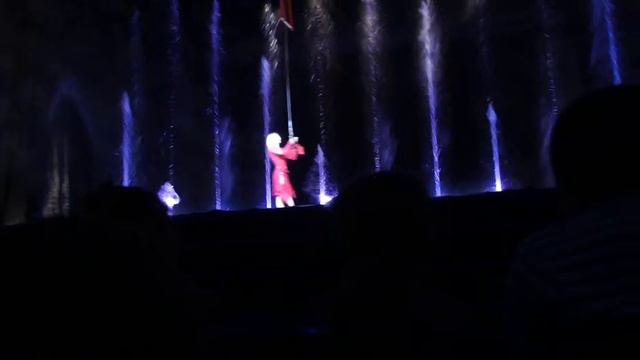 Аквамари́н Цирк танцующих фонтанов 89 смотреть онлайн