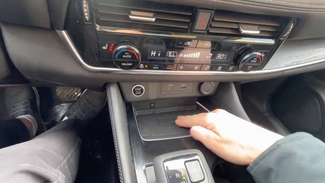 21 Nissan Rogue Platinum AWD walkaround video for Melissa, from Hundo@STC! смотреть онлайн