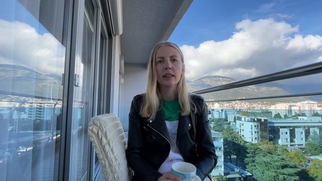 Жизнь номад (кочевника) после 30, с маленьким ребёнком. Путешествие по Черногории. Тёплый влог. смотреть онлайн