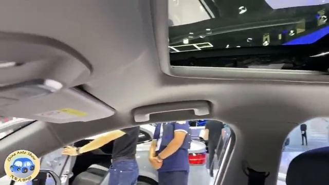 2021 New BaoJun RC-5 Wagon FirstLook Walkaround—2020 Chengdu Motor Show—2020款新宝骏RC-5W，外观与内饰实拍