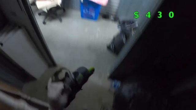 Аукцион Контейнеров В США! Купили Контейнер ДАЛЬНОБОЙЩИКА! Нашли Apple MacBook XBOX И Инструмент смотреть онлайн