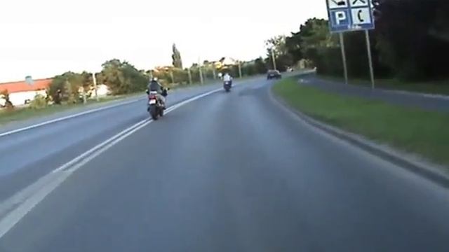 Honda CBR f3 600, wheelie, stunt Rogal YouTube смотреть онлайн