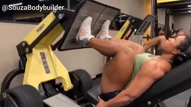 HULK BRASILEIRA Alessandra alves смотреть онлайн