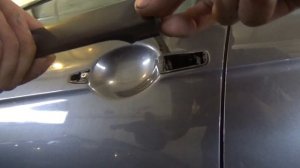 Как разобрать и собрать, наружную дверную ручку Mitsubishi Lancer X. Не снимая обшивку.