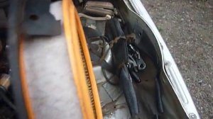 "Ока" ВАЗ 11113-40 демонтирую двигатель. Начало.