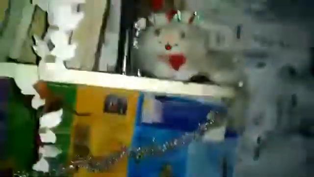 Обзор моего рабочего стола. Что лежит у меня на полках и чем я занимаюсь в свободное время. смотреть онлайн