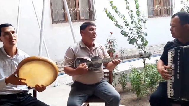 Илхом Худайберганов - Ижросида /На тилар мандан/( Нураддин Романов Ханодонида) смотреть онлайн