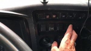 Почему не поднимается кузов Камаз 6520