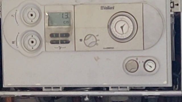 How to Fix Vaillant Boiler F22 Error | Fault Code F.22 Explained смотреть онлайн