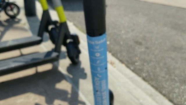 Электрический скутер на прокат, Жизнь в США, Флорида смотреть онлайн