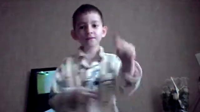 Джентльмен исполняет Илья смотреть онлайн