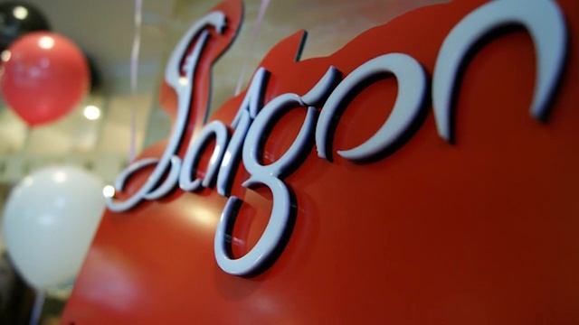 Салон красоты: Saigon смотреть онлайн