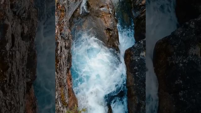 Ледяные реки Аляски смотреть онлайн