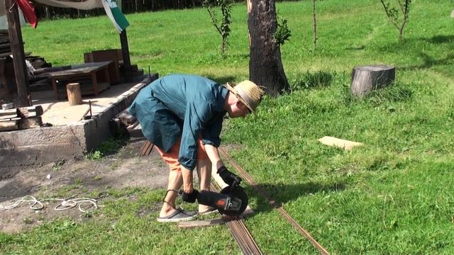Субальчик пилит арматуру смотреть онлайн