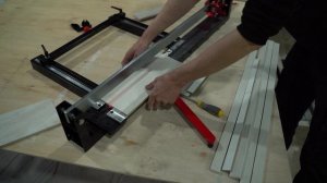 Лучший плиткорез из дешёвых Режем любую плитку ( секретное китайское масло бомба!!!)