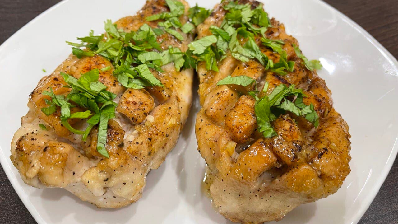 Курица в медовом соусе с чесноком на сковороде. Ospen4iki - готовим дома просто, быстро, вкусно смотреть онлайн