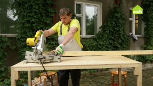 Как сделать верстак для торцовочной пилы. Работаем торцовочной пилой быстро и легко. Советы мастера