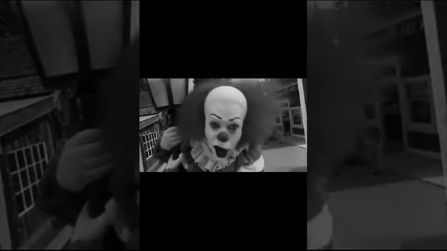 Видео про клоуна смотреть можно токо ночью в наушниках в полном экране смотреть онлайн