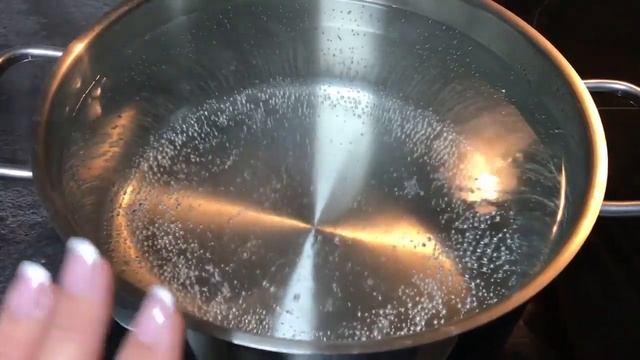 СУПЕР способ ОТБЕЛИВАНИЯ белья / КАК УДАЛИТЬ ПЯТНА С ДЕТСКИХ ВЕЩЕЙ смотреть онлайн