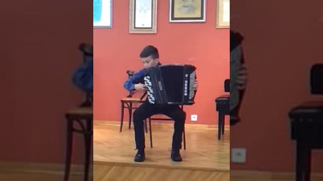 Mladen Šapić смотреть онлайн